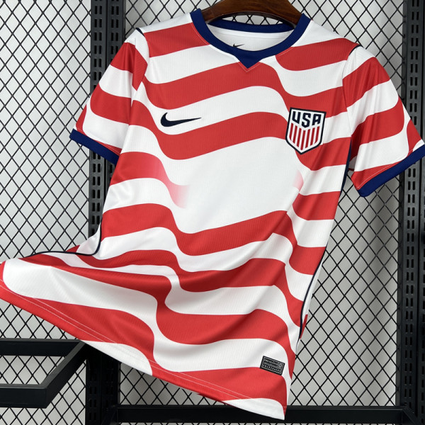 2026-27 USA Home Fans Soccer Jersey (前空白)