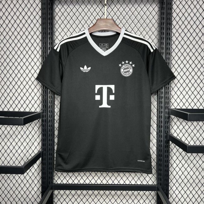 Bayern Munich GoalKeeper jersey 24/25