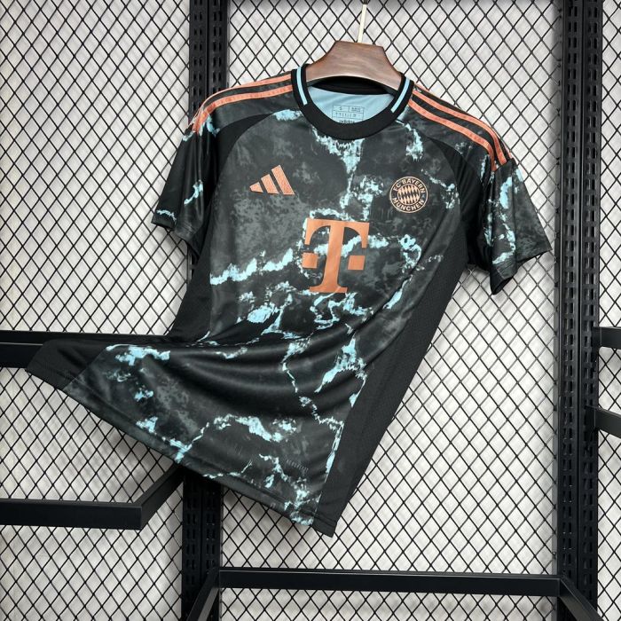 24-25 Bayern Munich Away Kit