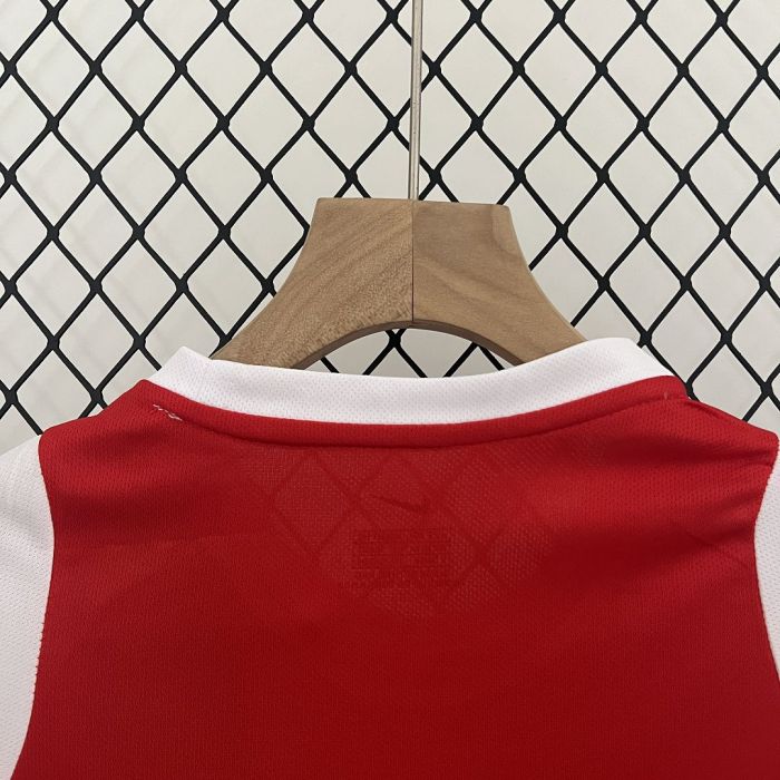 02-04 Arsenal Home Retro Kids Kits