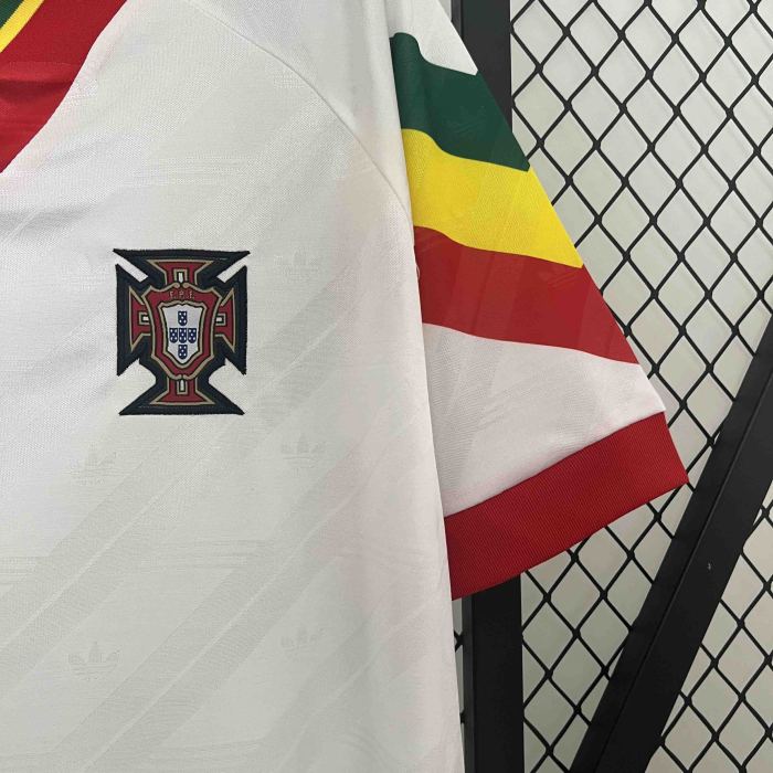 92-94 Portugal Away Retro Kit