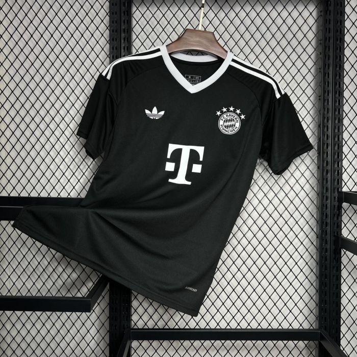 Bayern Munich GoalKeeper jersey 24/25