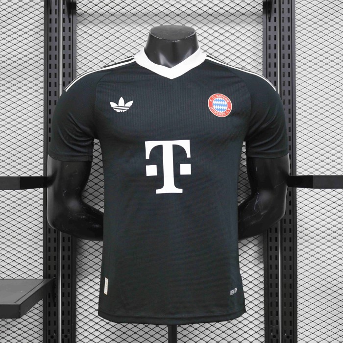 24-25 Bayern Munich Black GoalKeeper jersey Player Version