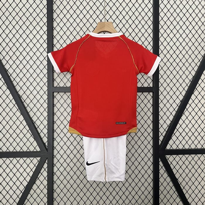 Manchester United 2006/07 Home Retro Kids Kits