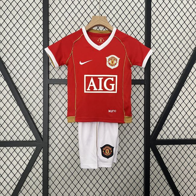 Manchester United 2006/07 Home Retro Kids Kits