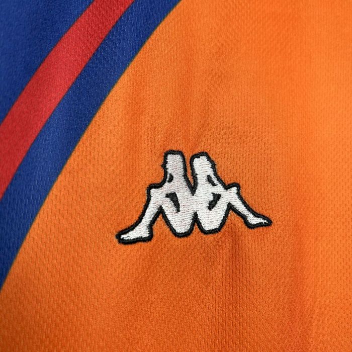 98-99 Barcelona Away Retro Kit
