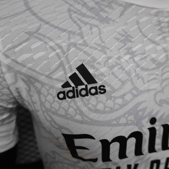 24-25 Real Madrid White Dragon Special Edition Player Version
