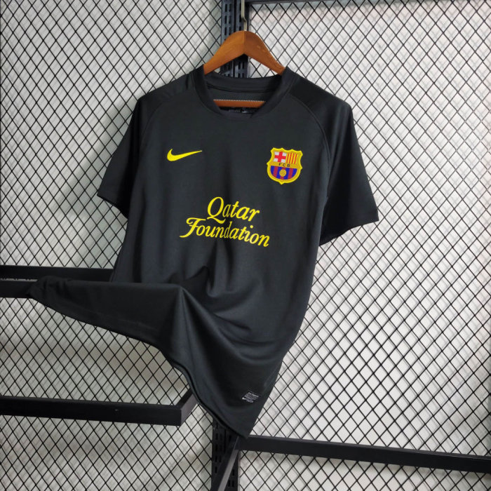 11-12 Retro Barcelona Away Kit