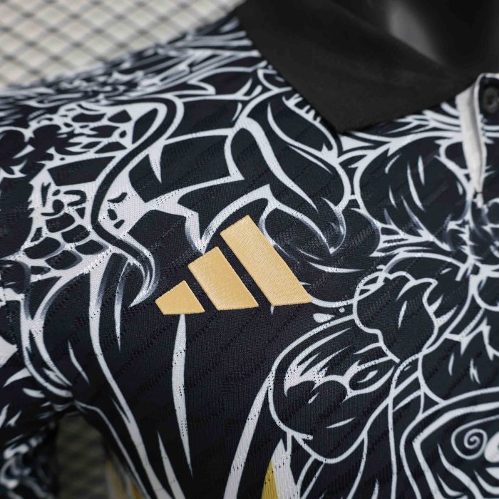 24-25 Real Madrid Black Dragon Special Edition Kit Player Version