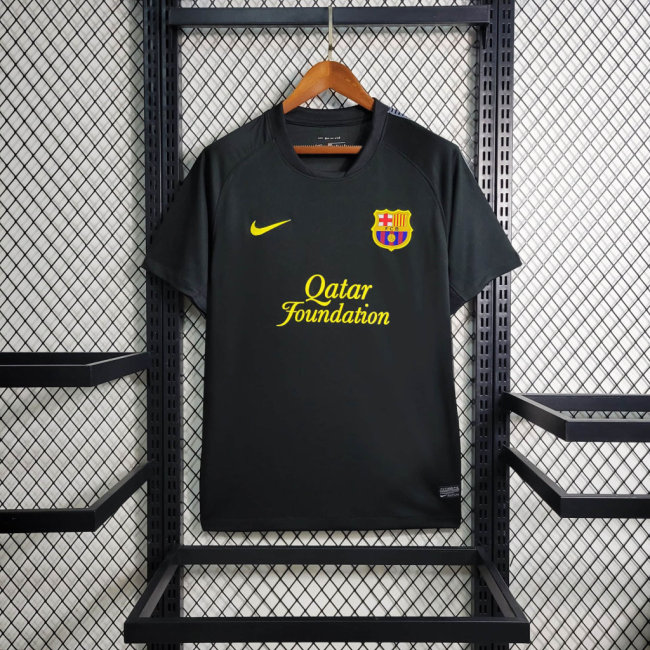 11-12 Retro Barcelona Away Kit