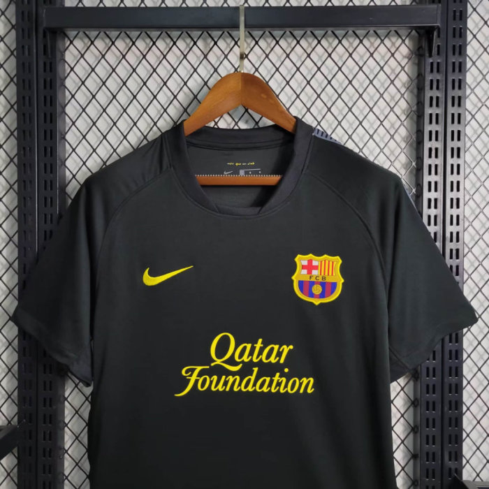 11-12 Retro Barcelona Away Kit