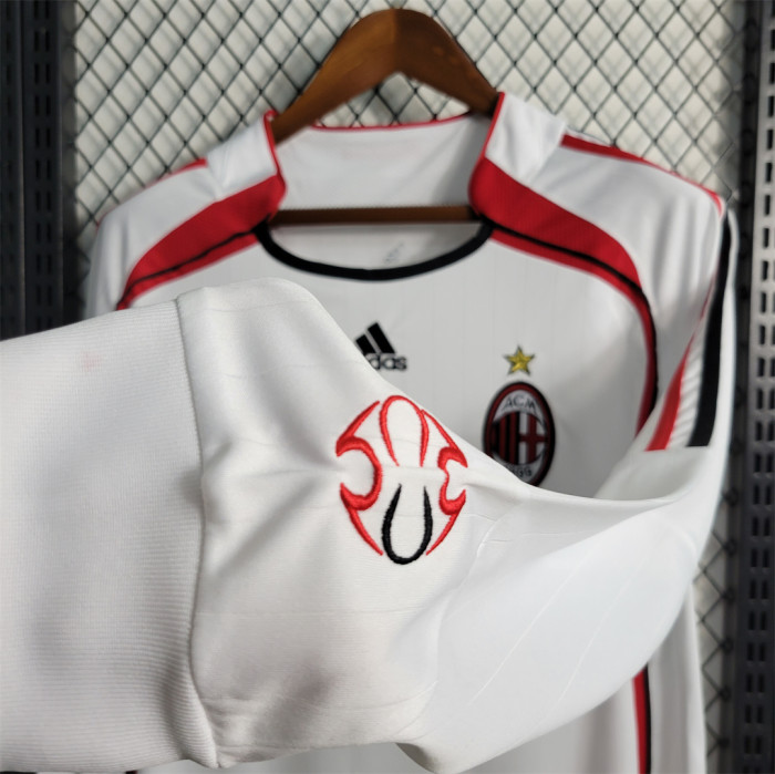 06-07 AC Milan away long sleeve kit