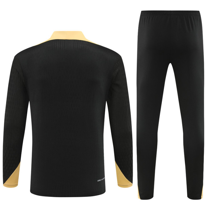 PSG tracksuit 24/25 black with gold Quater Zip Training Kit