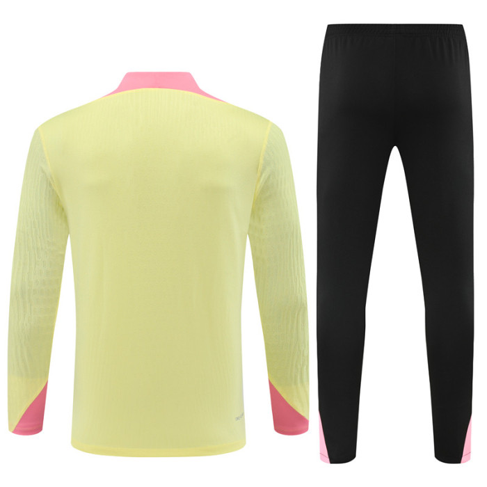 PSG tracksuit 24/25 light yellow with pink Quater Zip Training Kit