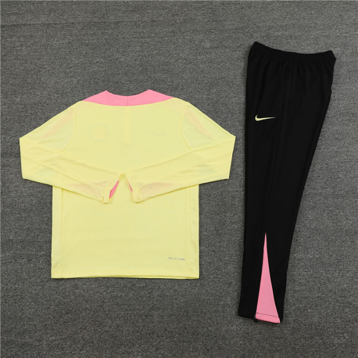 PSG tracksuit 24/25 light yellow with pink Quater Zip Training Kit