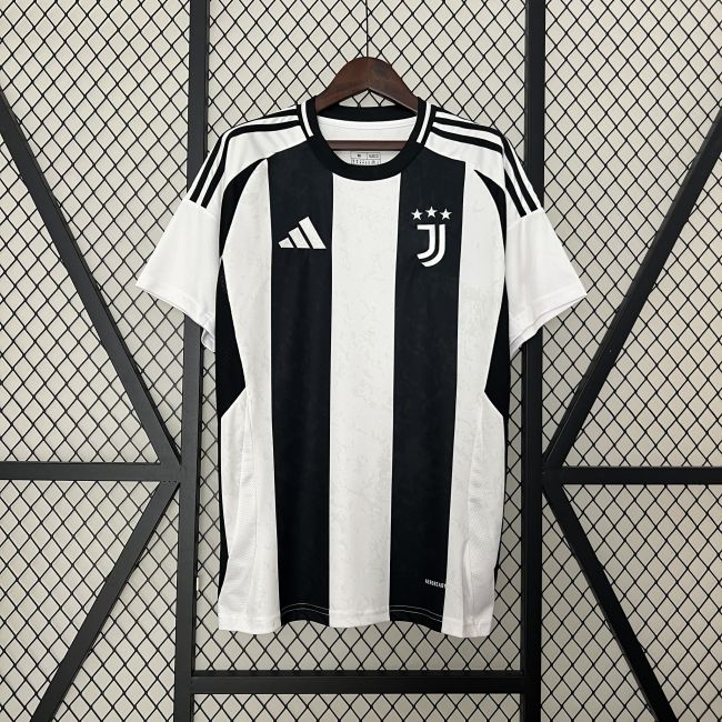 Juventus Jersey 24/25 Home Kit