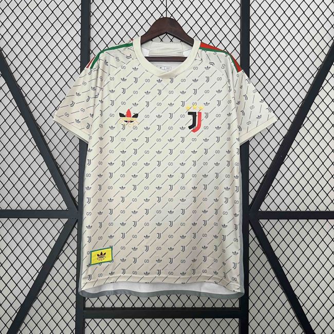 Juventus Co-Branded Gucci Kit Special Edition Shirt