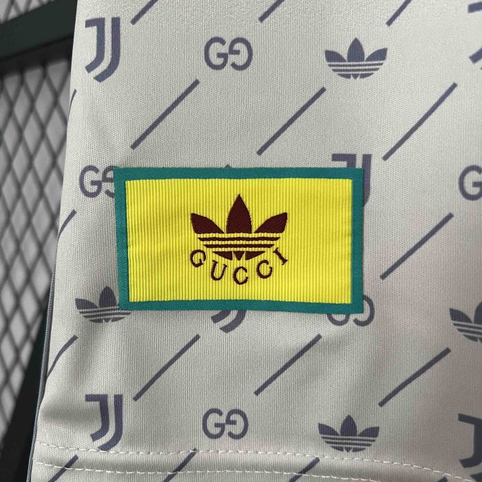 Juventus Co-Branded Gucci Kit Special Edition Shirt