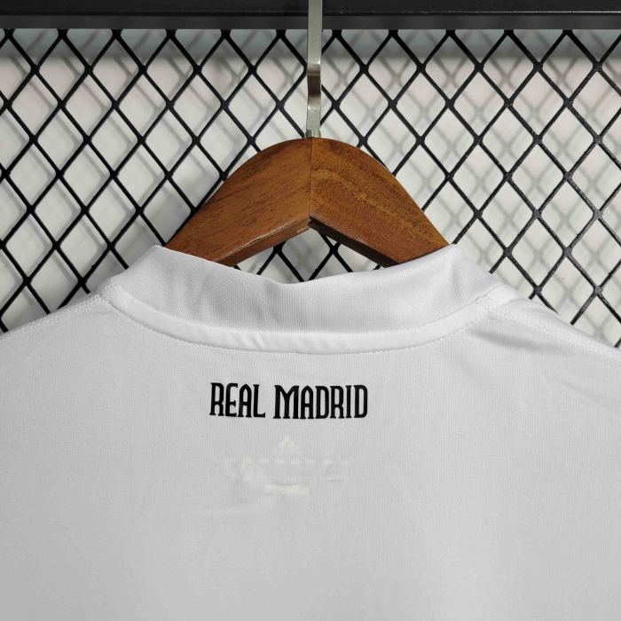 Real Madrid 2010-11 jersey retro home kit