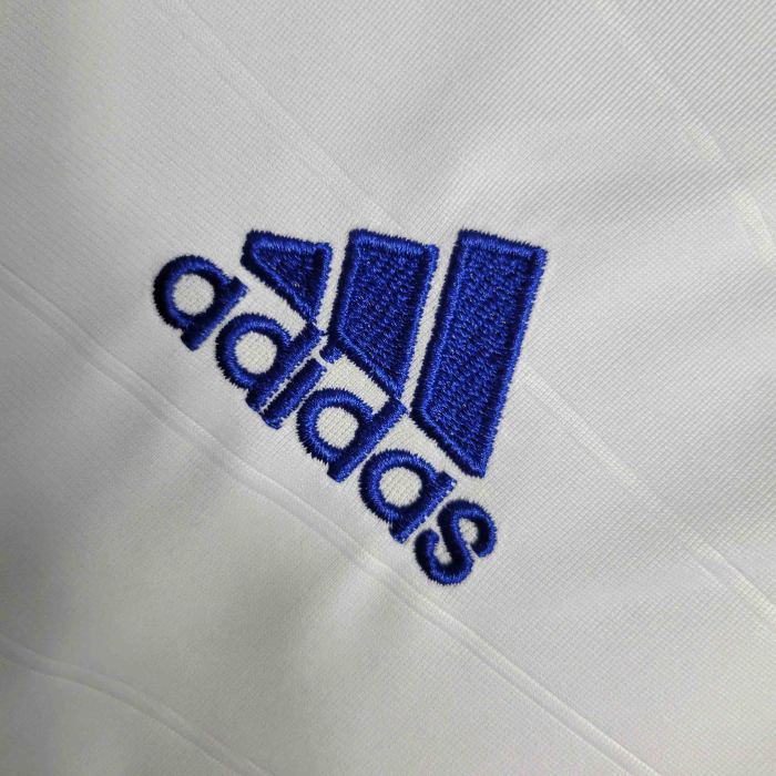 Real Madrid 2010-11 jersey retro home kit