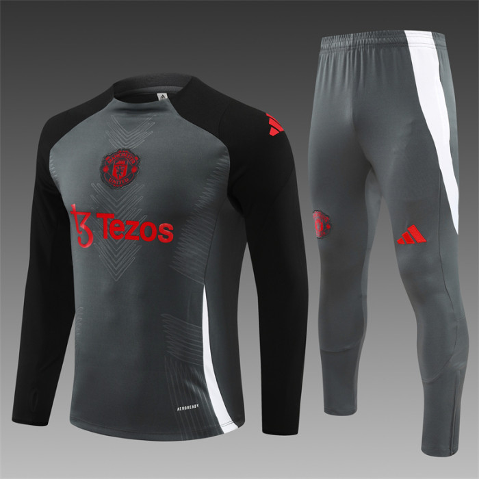 Manchester United 24/25 Dark grey Quater Zip Training Kit