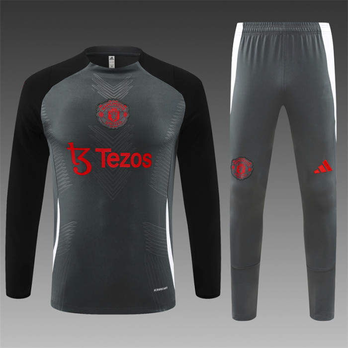 Manchester United 24/25 Dark grey Quater Zip Training Kit