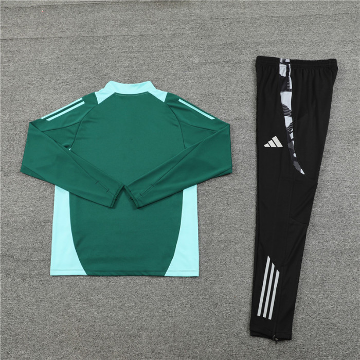 Manchester United 24/25 Green Quater Zip Training Kit