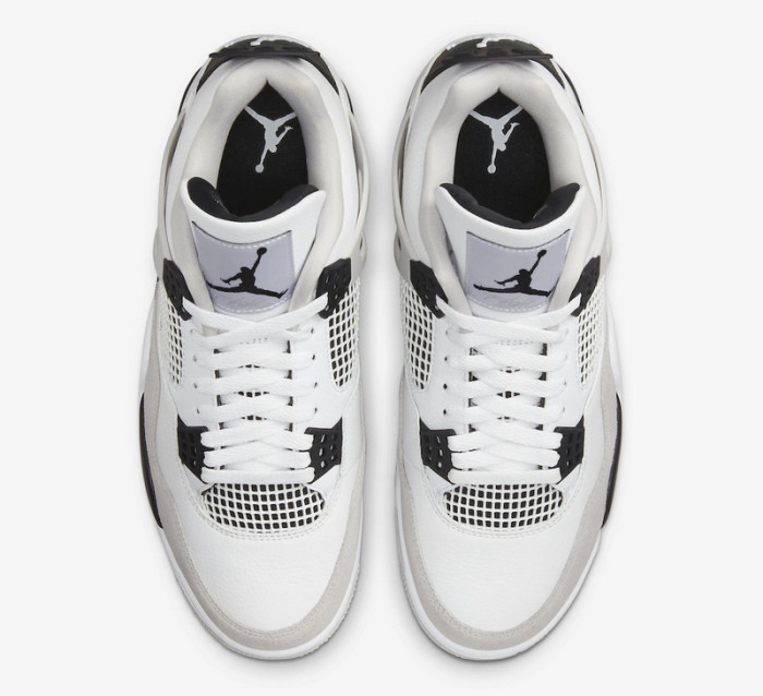 Air Jordan 4 “Military Black”