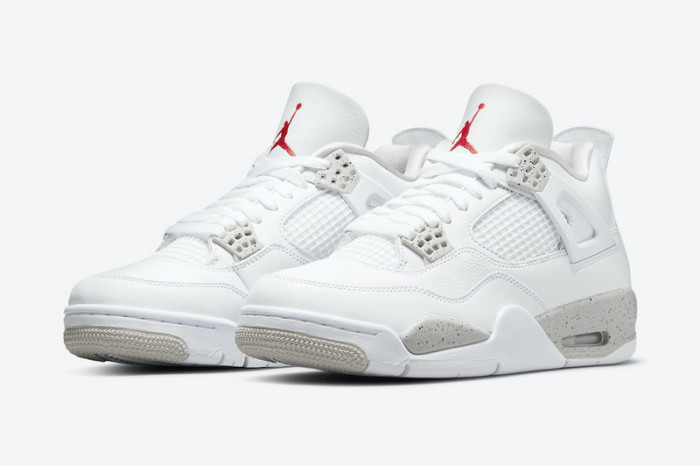 Air Jordan 4 “White Oreo”