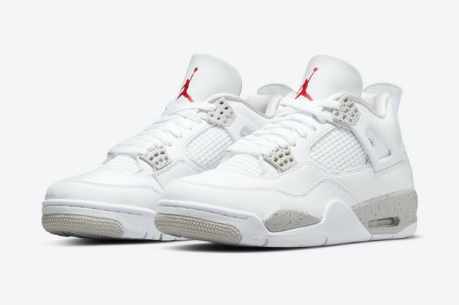 Air Jordan 4 “White Oreo”