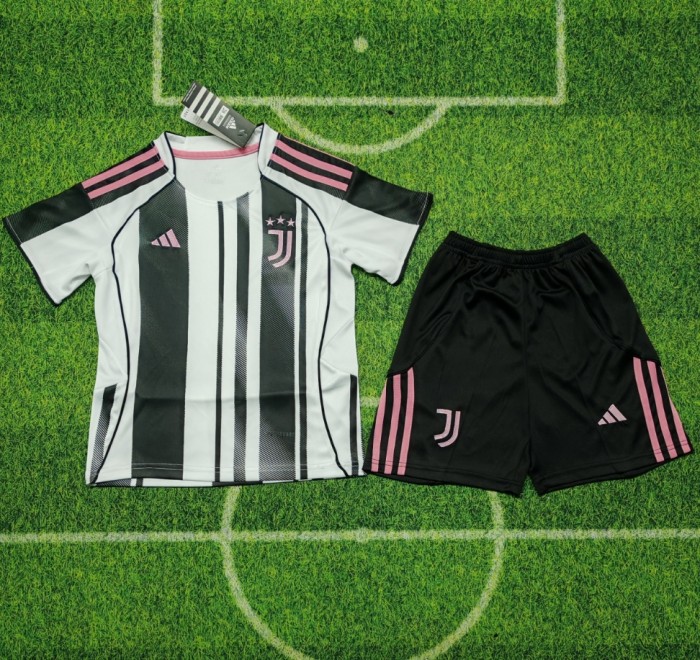 Juventus Jersey 25/26 Home Kit With Short For Men