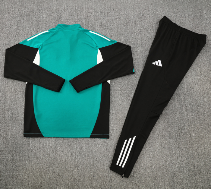 Liverpool Tracksuit training 25/26 Training Kit