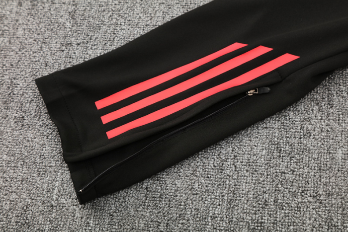 Liverpool Tracksuit training 25/26  Training Kit