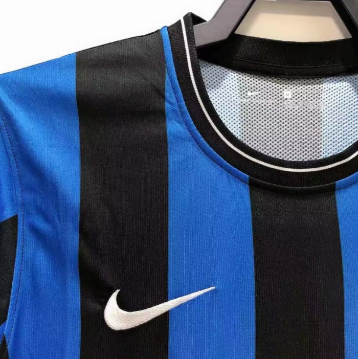 2010 Inter Milan home stadium jersey  Retro