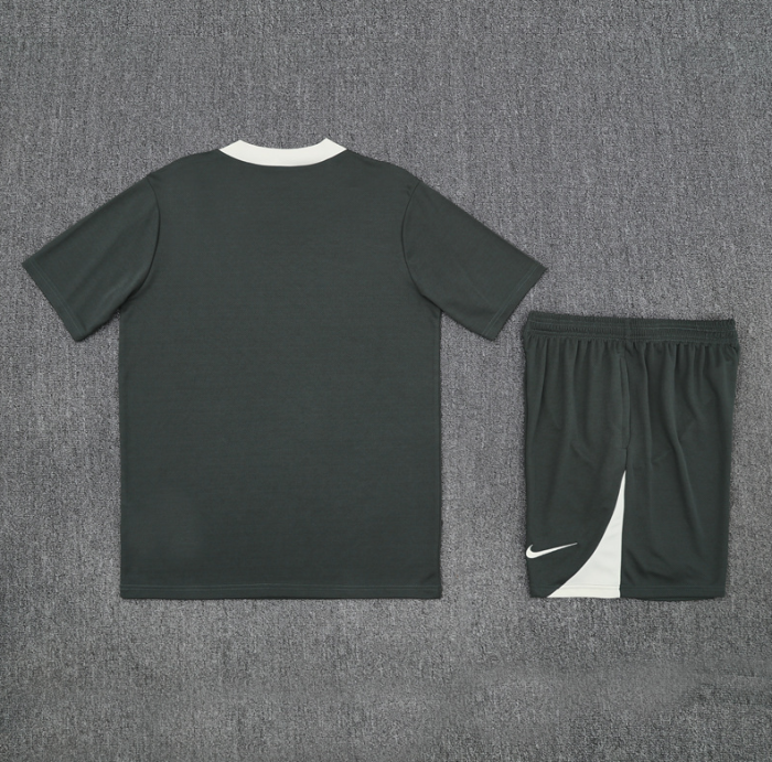 2526 Short Sleeve Chelsea Army Green training kit