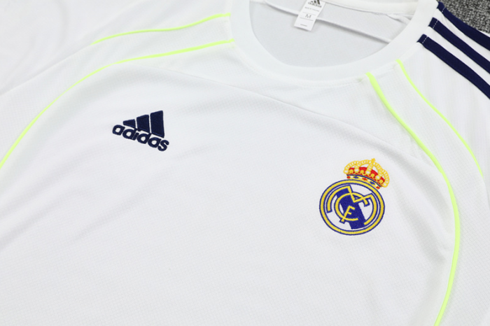 2526 Short sleeved Real Madrid White Retro training kit mens and kids