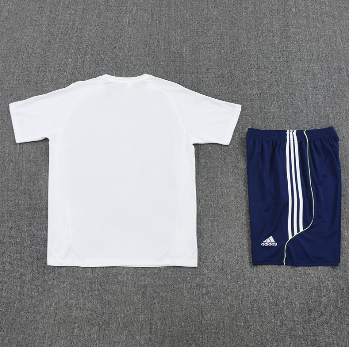 2526 Short sleeved Real Madrid White Retro training kit mens and kids