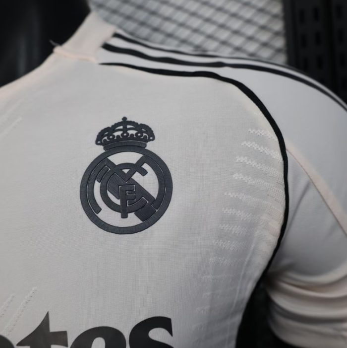 2526 Real Madrid Player version jersey