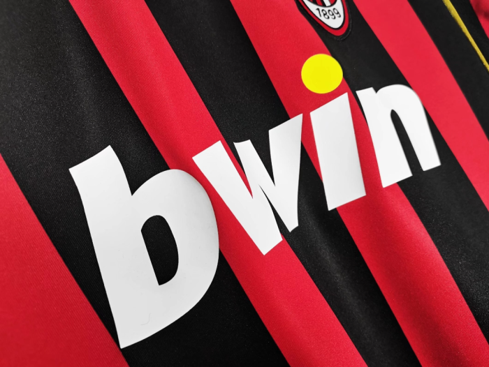 06-07 AC Milan home long sleeve kit