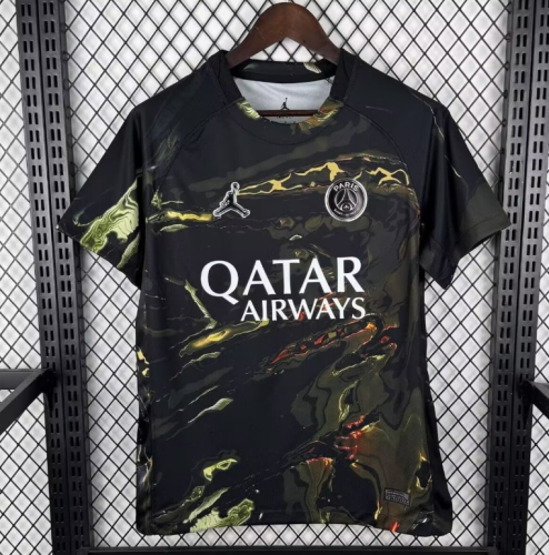 26 27 Men's PSG fourth away jersey