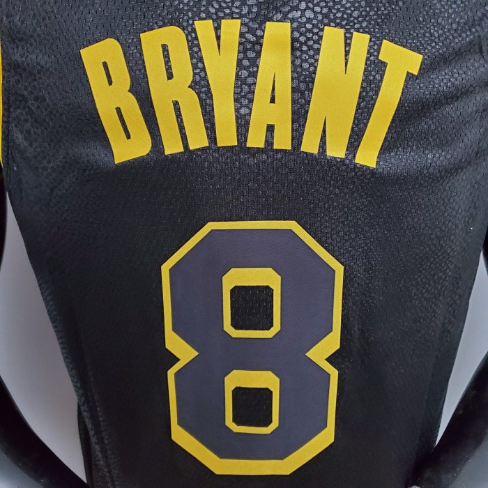 Kobe Bryant Los Angeles Lakers 2020/21 Swingman Jersey Black