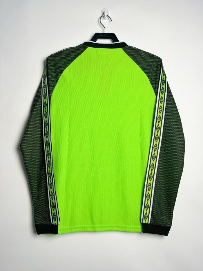 Manchester United Home Long Sleeve Retro Jersey 1998/99