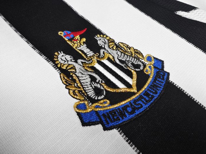 Newcastle United Home Retro Jersey 1999/00