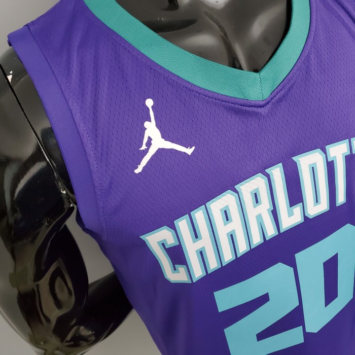 Gordon Hayward Charlotte Hornets Swingman Jersey Purple
