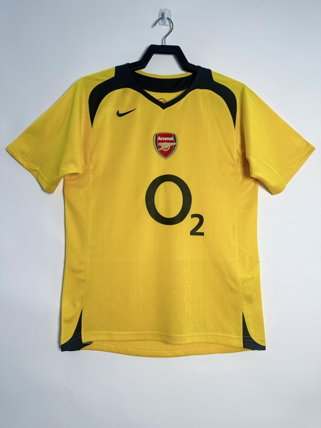 Arsenal Away Retro Jersey 2005/06