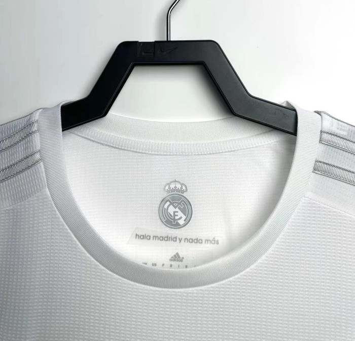 Real Madrid Home Retro Jersey 2015/16