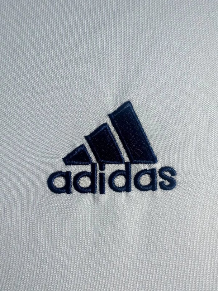 Real Madrid Home Long Sleeve Retro Jersey 2016/17