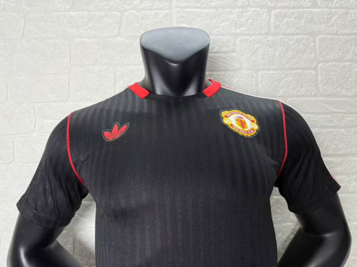 Manchester United Icons Black Player Jersey 25/26