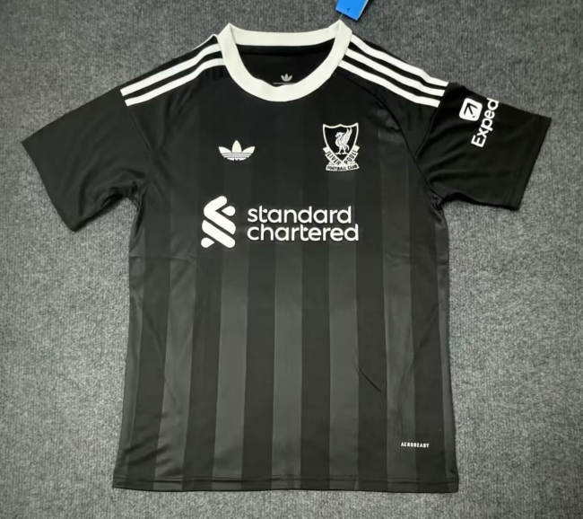 Liverpool Goalkeeper Man Jersey 25/26