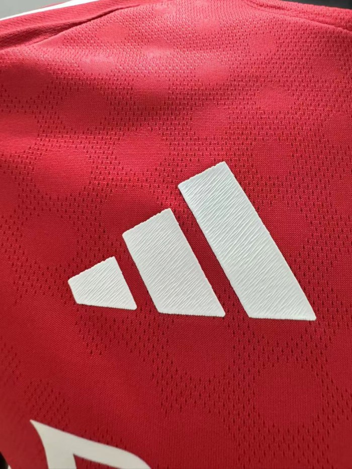 SL Benfica Home Man Player Jersey 25/26